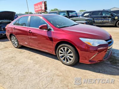 Czwarte zdjęcie samochodu z boku: 2017 TOYOTA CAMRY XLE VIN:4T1BF1FK7HU711765 - miniatura