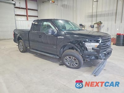 Czwarte zdjęcie samochodu z boku: 2017 FORD F150 SUPER CAB VIN:1FTEX1CP8HFB10822 - miniatura