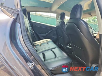 Zdjęcie 10 z 12 samochodu: 2022 TESLA MODEL 3 VIN:5YJ3E1EB2NF291348 - miniatura