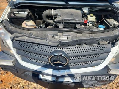 Zdjęcie 12 z 13 samochodu: 2017 MERCEDES-BENZ SPRINTER 2500 AMBULANCE VIN:WDAPE7CDXHP384382 - miniatura