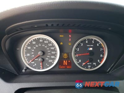 Zdjęcie 9 z 12 samochodu: 2007 BMW M6 VIN:WBSEH93547CY23543 - miniatura