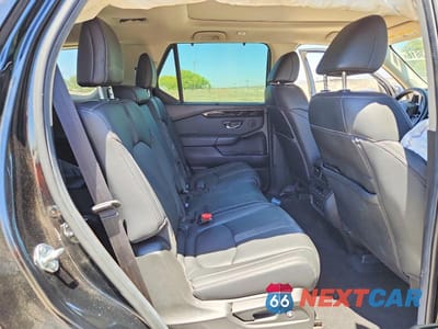 Zdjęcie 11 z 14 samochodu: 2025 HONDA PILOT TOURING VIN:5FNYG2H75SB029784 - miniatura