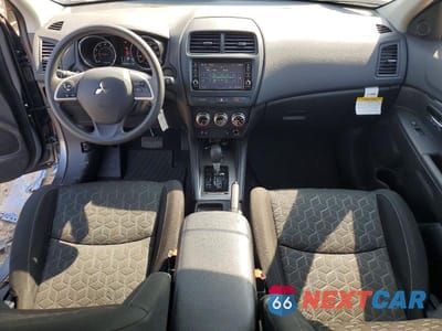 Zdjęcie 8 z 13 samochodu: 2024 MITSUBISHI OUTLANDER SPORT S/SE VIN:JA4ARUAU0RU023457 - miniatura