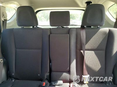 Zdjęcie 10 z 13 samochodu: 2018 TOYOTA RAV4 LE VIN:JTMZFREV8JJ172996 - miniatura