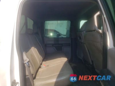 Zdjęcie 10 z 12 samochodu: 2019 FORD F350 XL VIN:1FD8W3GT4KEE97381 - miniatura
