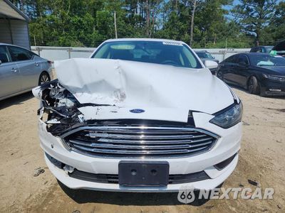 Piąte zdjęcie samochodu w środku: 2017 FORD FUSION SE VIN:3FA6P0H74HR107027 - miniatura