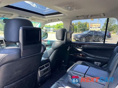 Zdjęcie 11 z 11 samochodu: 2013 LEXUS LX 570 VIN:JTJHY7AX3D4130026 - miniatura