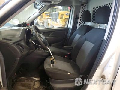Zdjęcie 7 z 13 samochodu: 2018 RAM PROMASTER CITY VIN:ZFBERFAB7J6L69339 - miniatura