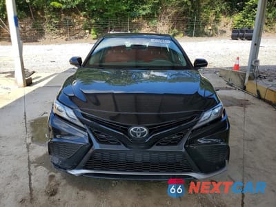 Piąte zdjęcie samochodu w środku: 2022 TOYOTA CAMRY XSE VIN:4T1K61AK0NU023089 - miniatura