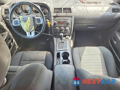 Zdjęcie 8 z 13 samochodu: 2013 DODGE CHALLENGER SXT VIN:2C3CDYAG3DH669882 - miniatura
