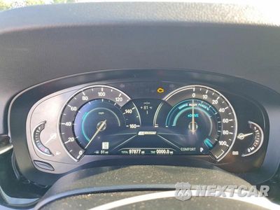 Zdjęcie 9 z 12 samochodu: 2018 BMW 530E VIN:WBAJA9C55JB252522 - miniatura