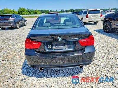 Zdjęcie 6 z 12 samochodu: 2011 BMW 335 XI VIN:WBAPL5C51BA920580 - miniatura