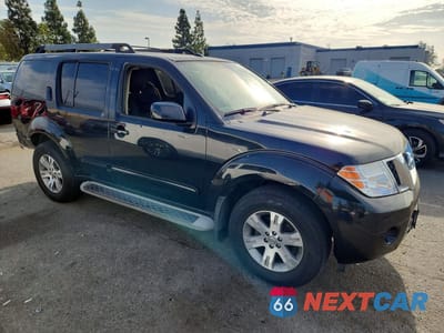Czwarte zdjęcie samochodu z boku: 2010 NISSAN PATHFINDER S/LE/SE VIN:5N1AR1NN3AC606148 - miniatura