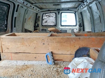 Zdjęcie 10 z 13 samochodu: 2006 CHEVROLET EXPRESS G3500 LS VIN:1GCHG35U361253845 - miniatura