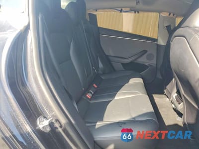 Zdjęcie 10 z 12 samochodu: 2024 TESLA MODEL 3 VIN:5YJ3E1EA2RF868490 - miniatura
