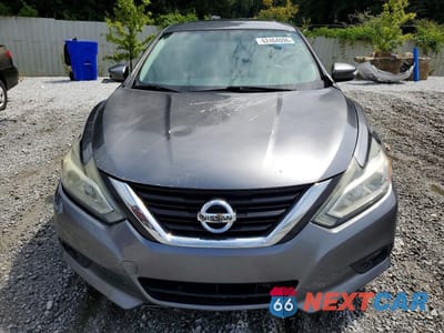 Piąte zdjęcie samochodu w środku: 2018 NISSAN ALTIMA 2.5 SL VIN:1N4AL3APXJC233981 - miniatura