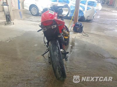 Czwarte zdjęcie samochodu z boku: 2010 KAWASAKI EX250 J VIN:JKAEXMJ1XADA61993 - miniatura