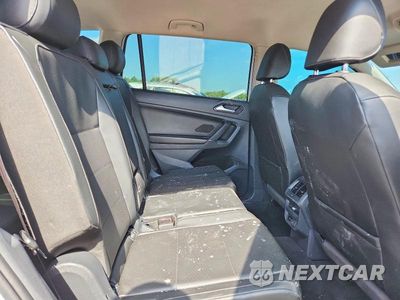 Zdjęcie 11 z 14 samochodu: 2018 VOLKSWAGEN TIGUAN SE VIN:3VV3B7AX7JM041088 - miniatura