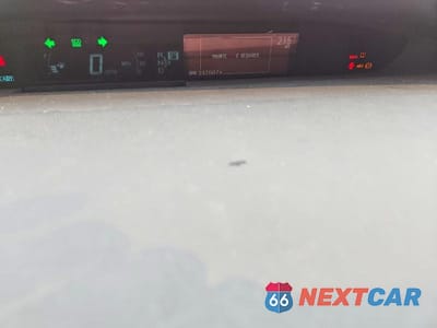Zdjęcie 9 z 12 samochodu: 2013 TOYOTA PRIUS TWO VIN:JTDKN3DU4D5571184 - miniatura