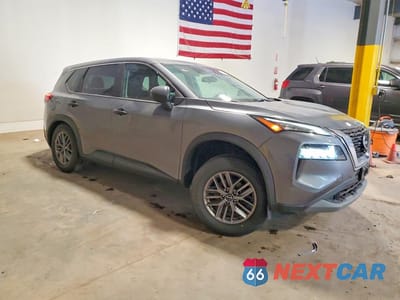 Czwarte zdjęcie samochodu z boku: 2023 NISSAN ROGUE S VIN:5N1BT3AB7PC900626 - miniatura