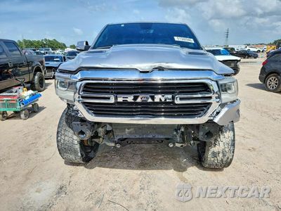 Piąte zdjęcie samochodu w środku: 2021 RAM 1500 LARAMIE VIN:1C6SRFJT7MN650504 - miniatura