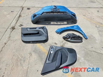 Zdjęcie 13 z 14 samochodu: 2023 VOLVO XC40 RECHARGE ULTIMATE VIN:YV4ED3UM9P2072464 - miniatura