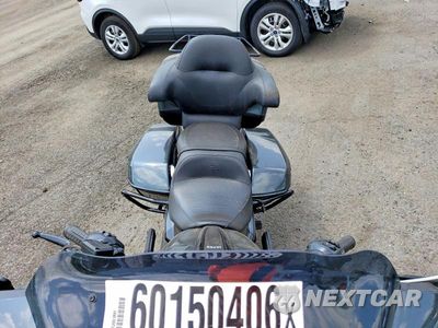 Piąte zdjęcie samochodu w środku: 2025 HARLEY-DAVIDSON FLHXU VIN:1HD1AK716SB613676 - miniatura