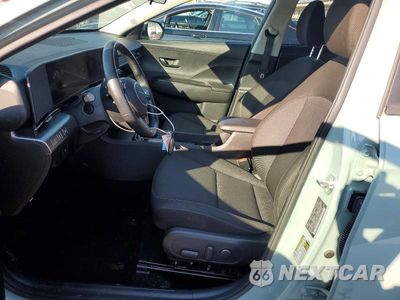 Zdjęcie 7 z 13 samochodu: 2025 HYUNDAI KONA SEL VIN:KM8HB3AB6SU201391 - miniatura