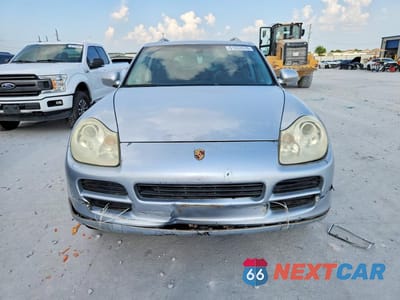 Piąte zdjęcie samochodu w środku: 2005 PORSCHE CAYENNE VIN:WP1AA29P15LA22090 - miniatura
