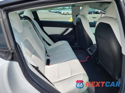 Zdjęcie 10 z 12 samochodu: 2021 TESLA MODEL 3 VIN:5YJ3E1EAXMF851817 - miniatura
