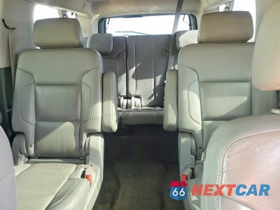 Zdjęcie 10 z 13 samochodu: 2015 CHEVROLET SUBURBAN C1500 LT VIN:1GNSCJKC6FR604189 - miniatura