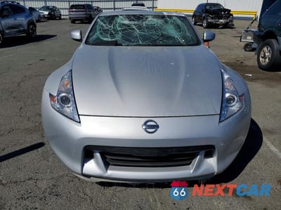 Piąte zdjęcie samochodu w środku: 2009 NISSAN 370Z BASE VIN:JN1AZ44E99M402681 - miniatura