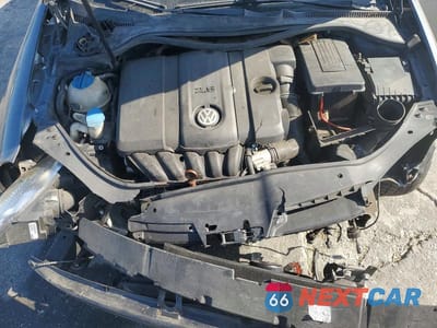 Zdjęcie 11 z 12 samochodu: 2010 VOLKSWAGEN JETTA LIMITED VIN:3VWAZ7AJ1AM104437 - miniatura