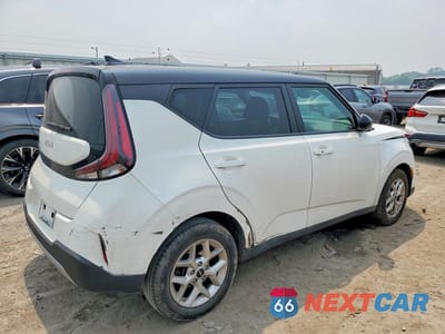 Trzecie zdjęcie samochodu z tyłu: 2023 KIA SOUL S VIN:KNDJ23AU4P7208255 - miniatura