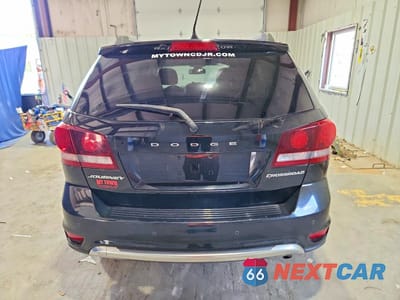 Zdjęcie 6 z 13 samochodu: 2020 DODGE JOURNEY CROSSROAD VIN:3C4PDCGB6LT263919 - miniatura