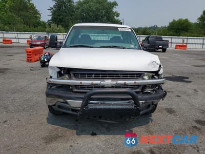 Piąte zdjęcie samochodu w środku: 1999 CHEVROLET SILVERADO C1500 VIN:2GCEC19W2X1125347 - miniatura