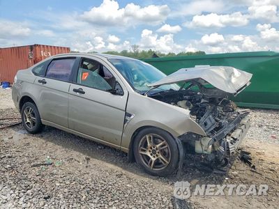 Czwarte zdjęcie samochodu z boku: 2008 FORD FOCUS SE VIN:1FAHP35NX8W242197 - miniatura
