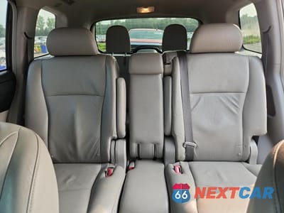 Zdjęcie 10 z 13 samochodu: 2008 TOYOTA HIGHLANDER HYBRID LIMITED VIN:JTEEW44A082020257 - miniatura