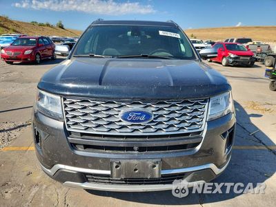 Piąte zdjęcie samochodu w środku: 2018 FORD EXPLORER PLATINUM VIN:1FM5K8HT7JGC14212 - miniatura