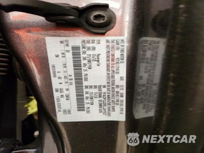 Zdjęcie 12 z 12 samochodu: 2014 FORD FOCUS TITANIUM VIN:1FADP3J25EL241627 - miniatura