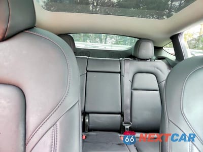 Zdjęcie 10 z 13 samochodu: 2020 TESLA MODEL Y VIN:5YJYGDEE8LF031593 - miniatura