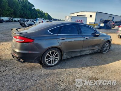 Trzecie zdjęcie samochodu z tyłu: 2019 FORD FUSION TITANIUM VIN:3FA6P0RU1KR185650 - miniatura