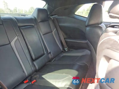 Zdjęcie 10 z 13 samochodu: 2018 DODGE CHALLENGER SXT VIN:2C3CDZAG3JH322215 - miniatura