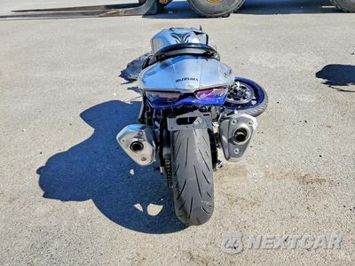 Czwarte zdjęcie samochodu z boku: 2025 SUZUKI GSX1300 RR VIN:JS1EJ11BXS7100457 - miniatura