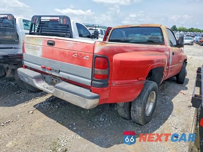 Trzecie zdjęcie samochodu z tyłu: 1994 DODGE RAM 3500 VIN:1B7MC36C6RS686722 - miniatura