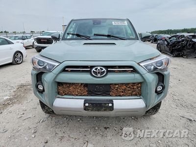 Piąte zdjęcie samochodu w środku: 2023 TOYOTA 4RUNNER TRD OFF-ROAD PREMIUM VIN:JTERU5JR8P6158627 - miniatura