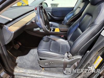 Zdjęcie 7 z 12 samochodu: 2021 TESLA MODEL Y VIN:5YJYGAEEXMF250359 - miniatura