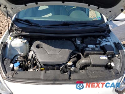 Zdjęcie 11 z 12 samochodu: 2017 HYUNDAI ACCENT SE VIN:KMHCT5AE3HU363209 - miniatura