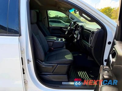 Zdjęcie 7 z 15 samochodu: 2021 GMC SIERRA K1500 SLE VIN:1GTU9BET4MZ191297 - miniatura
