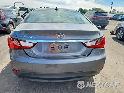 Zdjęcie 6 z 12 samochodu: 2014 HYUNDAI SONATA GLS VIN:5NPEB4AC1EH927499 - miniatura